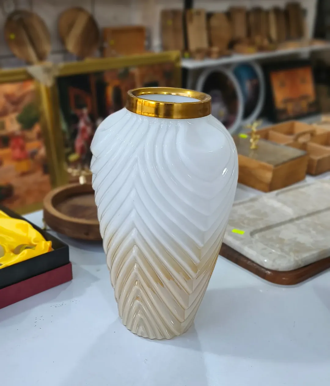 گلدان فلورا اندازه بزرگ و متوسط